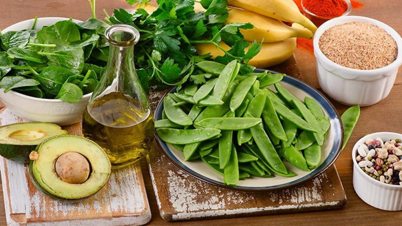 vitamin-k-health-benefits-and-signs-of-deficiency-feat-1280x720.jpg